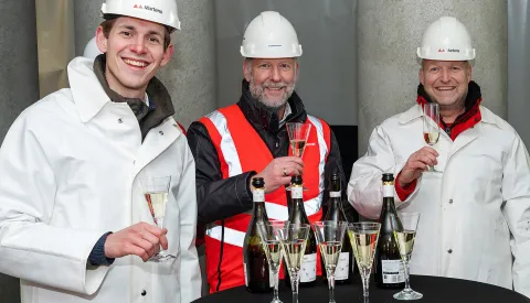 Toast op 1e paal nieuwe zaagfabriek Martens beton