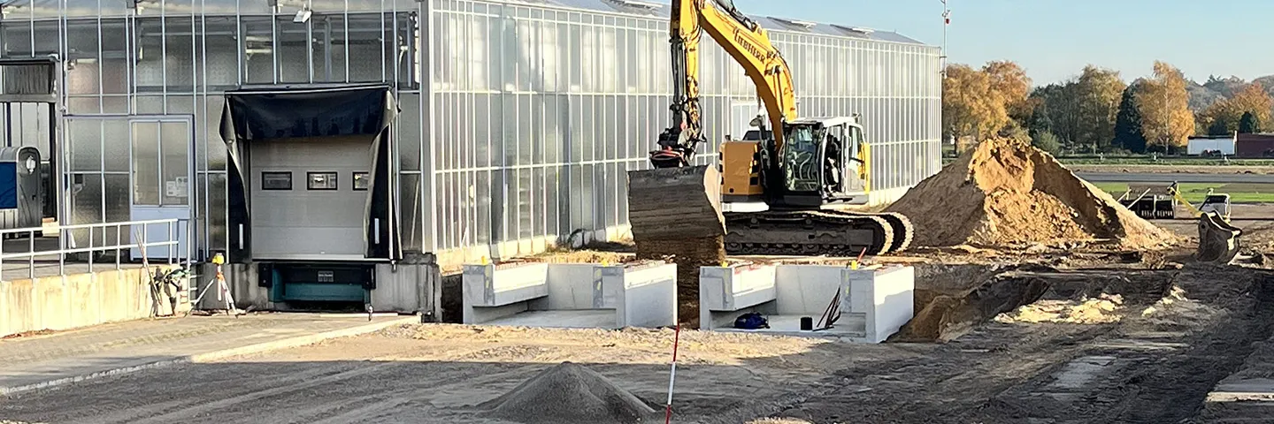 Header project loading docks Martens beton