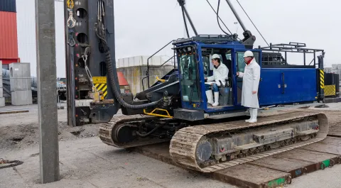 1e paal zaagfabriek Martens beton