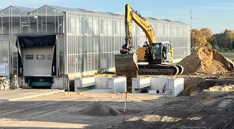 Header project loading docks Martens beton