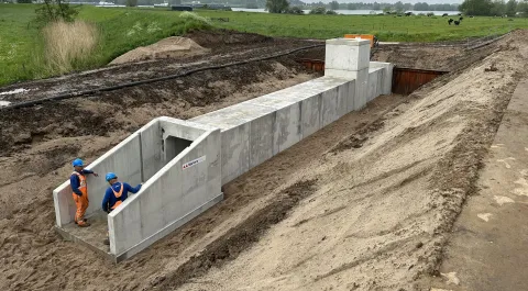 Header uitwateringsduiker Martens beton